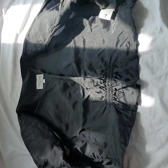 Vintage Northern Traditions Cottagecore Cat & Dog Christmas Vest - Picture 9 of 11